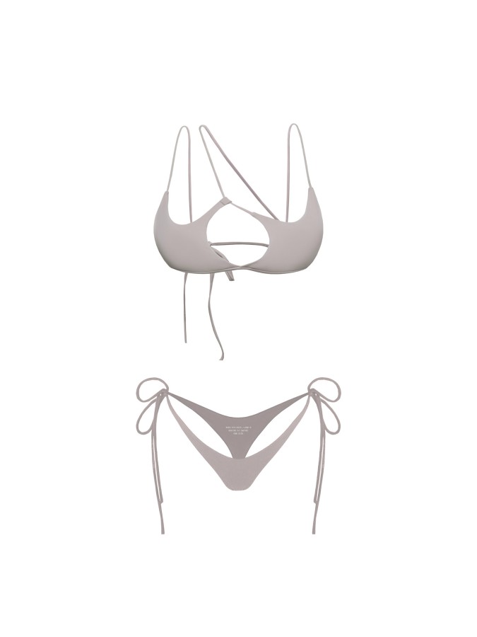 BIKINI 01